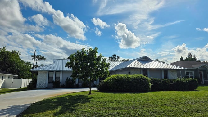 Coastal Comfort in Sandpiper Bay: A Villa Built for Relaxing